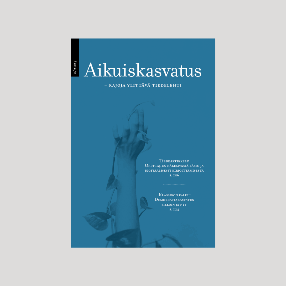 Vaaleanharmaalla pohjalla sininen Aikuiskasvatuksen kansikuva, jossa logo ja tekstit valkoisella, kuvassa lehvää pitelevä käsi.